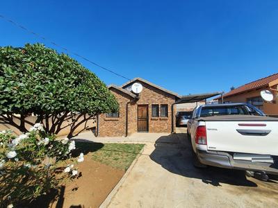 House For Rent in Lotus Gardens, Pretoria