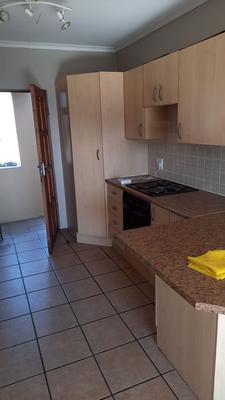 Apartment / Flat For Rent in Reyno Ridge, Witbank