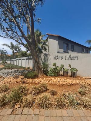 Townhouse For Rent in Annlin, Pretoria