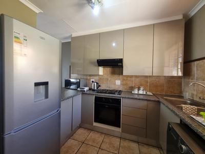 Apartment / Flat For Sale in Mooikloof Ridge Estate, Pretoria